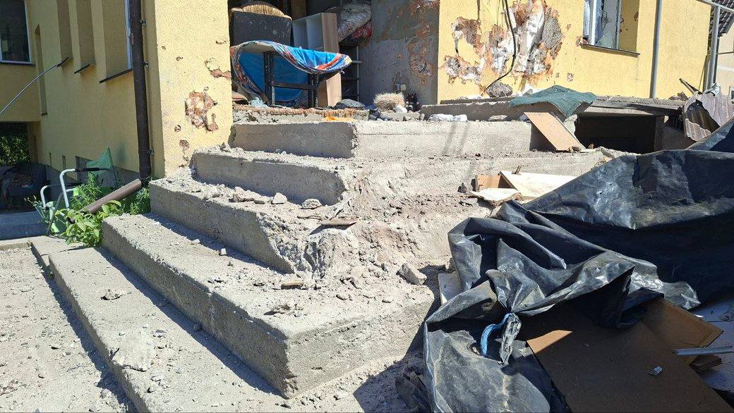 Триває ліквідація наслідків вибухів на полігоні в Хмельницькій громаді Триває ліквідація наслідків вибухів на полігоні в Хмельницькій громаді